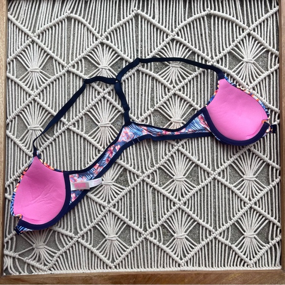 PINK Victoria’s Secret Tropical Flower Print Bra Size 34AA - Picture 4 of 4